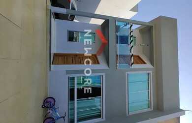 Imagem: A casa possui 2 Dormitórios, 2 Banheiros, 3 Vagas na garagem