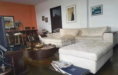 Imagem: O apartamento na cobertura possui 4 Dormitórios, 2 Banheiros