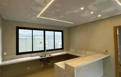 Imagem 7: Imovel Novo Sobrado frente Mata Jardins França