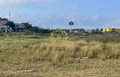 Imagem: O terreno possui 755m² de Área e Imóvel novo e está localizado