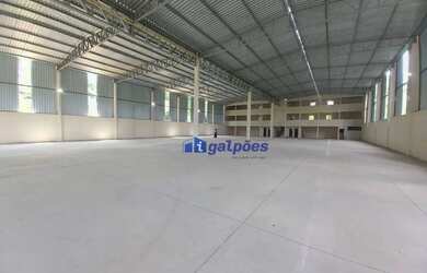 Imagem: O depósito possui 2100m² de Área e está localizado em Jardim