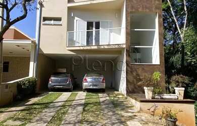 Imagem: A casa em condomínio possui 4 Dormitórios, 5 Banheiros, 4