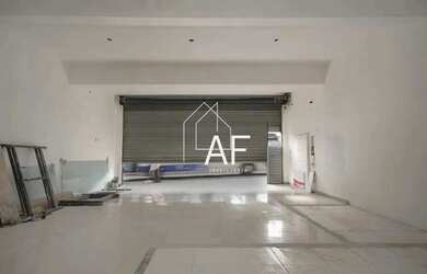 Imagem: O depósito possui 250m² de Área e está localizado em Canindé