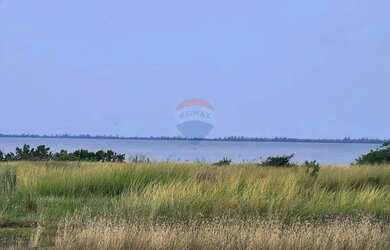 Imagem: O terreno possui 585m² de Área e está localizado em Jardim