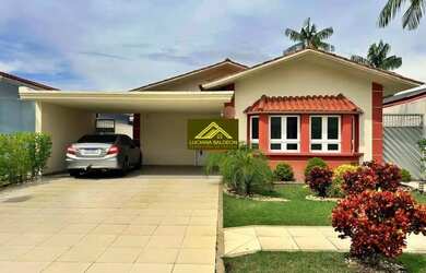 Imagem: A casa em condomínio possui 3 Dormitórios, 2 Banheiros, 4