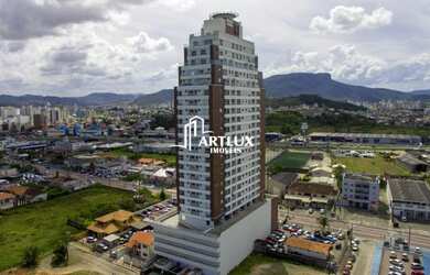 Imagem: O apartamento possui 3 Dormitórios, 2 Banheiros, 1 Vaga na