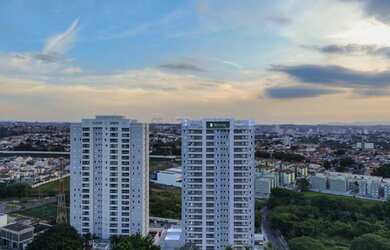 Imagem: O apartamento possui 3 Dormitórios, 2 Banheiros, 2 Vagas na