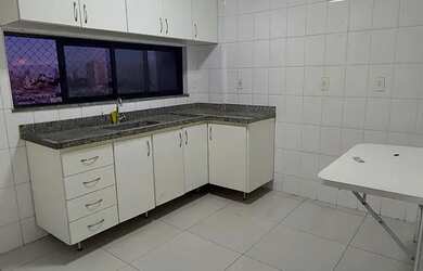 Imagem: O apartamento possui 3 Dormitórios, 3 Banheiros, 2 Vagas na