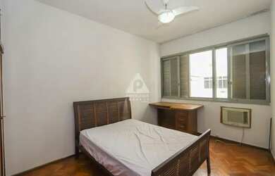 Imagem 9: 3 Quartos- Flamengo. 105m² de Área, 2 Banheirose3 Dormitórios