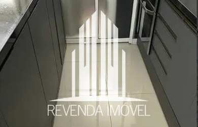 Imagem 2: Apartamento de 51m² com 1 dormitório, varanda integrada e 1 vaga