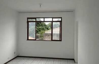 Imagem: O apartamento possui 1 Dormitório, 1 Banheiro, 40m² de Área