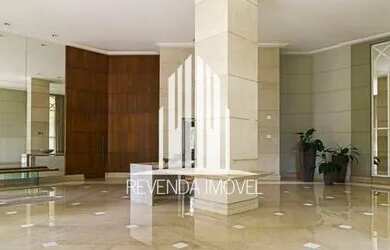 Imagem 10: Apto no Morumbi um por andar de 401 m² 4 Suítes e 5 vagas