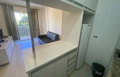 Imagem: O studio possui 1 Dormitório, 1 Banheiro, 1 Vaga na garagem