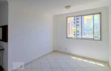 Imagem: O apartamento possui 3 Dormitórios, 1 Banheiro, 1 Vaga na garagem