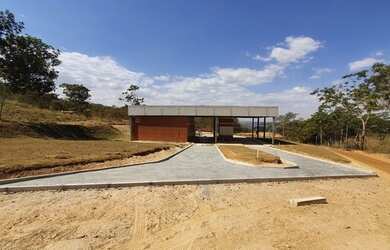 Imagem: O terreno possui 506m² de Área e está localizado em Centro