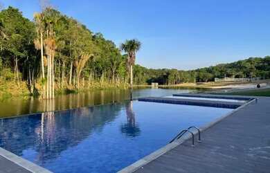 Imagem: A chácara possui 3.000m² de Área e está localizado em Centro