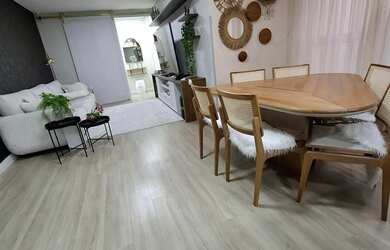 Imagem 2: Gonzaga- Frente, 3 dormitórios AE, 3 suites, dep empregada, garagem