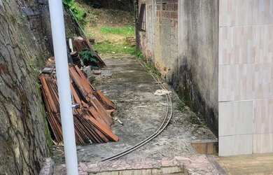 Imagem 2: Casa com piscina pra vender