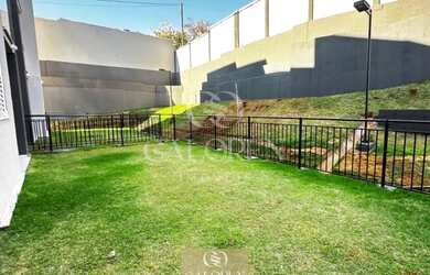 Imagem 14: Apartamento Garden à Venda em Maringá Quintal Privativo no Parque Tarumã