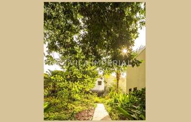 Imagem 2: Casa projetada por Isay Weinfeld à venda na Reserva Trancoso