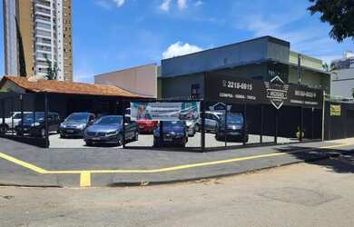 Imagem: O depósito possui 5 Vagas na garagem, 350m² de Área e está