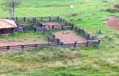 Imagem: A fazenda possui 1.050m² de Área, Imóvel novo e está localizado