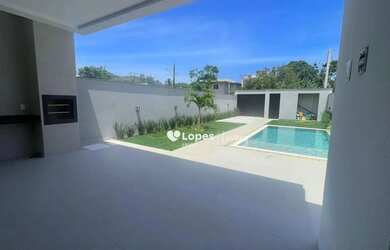 Imagem: A casa em condomínio possui 3 Dormitórios, 4 Banheiros, 3