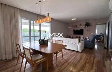 Imagem: O apartamento possui 3 Dormitórios, 4 Banheiros, 3 Vagas na