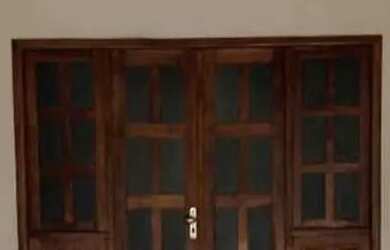 Imagem: A casa possui 2 Dormitórios, 1 Banheiro, Varanda e está localizado