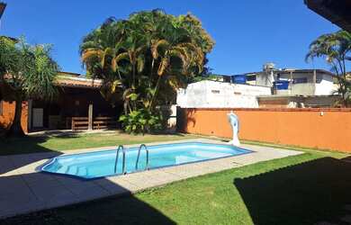 Imagem 2: Rio das Ostras a 400 mts da praia do bosque, vendo casa , 420 mts , piscina,...