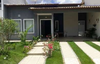 Imagem: A casa em condomínio possui 3 Dormitórios, 3 Banheiros, 4