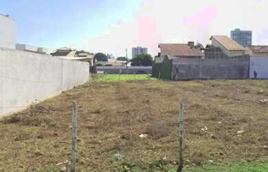 Imagem: O terreno possui 618m² de Área e está localizado em Parque