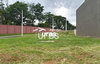 Imagem: O terreno possui 437m² de Área e está localizado em Jardins