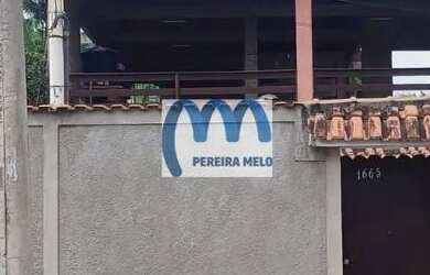 Imagem: A casa possui 3 Dormitórios, 1 Banheiro, 5 Vagas na garagem