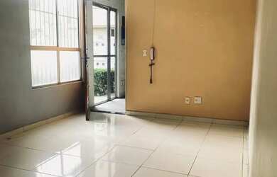 Imagem: O apartamento para alugar possui 2 Dormitórios, 1 Banheiro