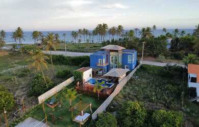 Imagem: A casa em condomínio possui 5 Dormitórios, 5 Banheiros, 5