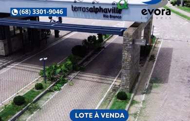 Imagem: O terreno possui 609m² de Área e Imóvel novo e está localizado