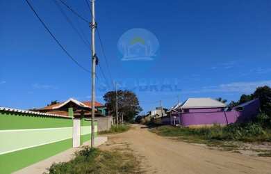 Imagem: O terreno possui 720m² de Área e está localizado em Jaconé