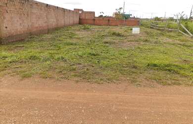 Imagem: O terreno possui 300m² de Área e está localizado em Planalto