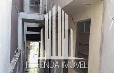 Imagem: A casa possui 2 Dormitórios, 2 Banheiros, 1 Vaga na garagem