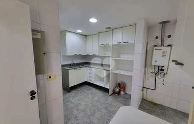 Imagem 4: Lopes Enjoy Vende Cobertura com 5 quartos, todos suítes, 3 vagas, 369 m² por R$ 2.350.000