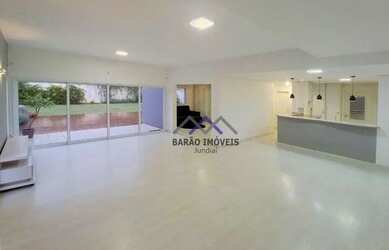 Imagem: A casa em condomínio possui 3 Dormitórios, 4 Banheiros, 5