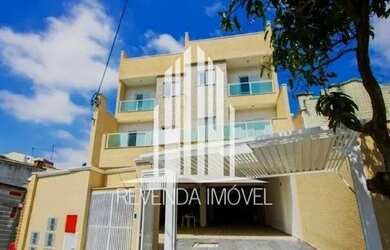 Imagem: O apartamento possui 2 Dormitórios, 1 Banheiro, 2 Vagas na