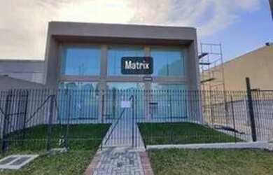 Imagem: O depósito possui 5 Vagas na garagem, 486m² de Área e está