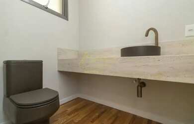 Imagem 9: Sobrado de Alto Padrão de 371m² AU Maravilhoso de 4 suítes no Alto...