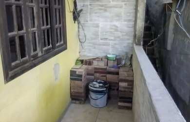 Imagem: A casa possui 2 Dormitórios, 1 Banheiro e 60m² de Área e