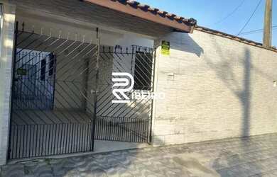 Imagem: A casa possui 2 Dormitórios, 1 Banheiro, 1 Vaga na garagem