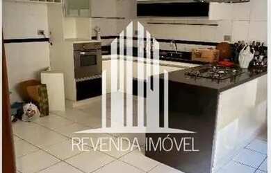 Imagem 5: Casa á venda no Ipiranga com 250 m² 4 dormitórios 3 suítes 4 banheiros...