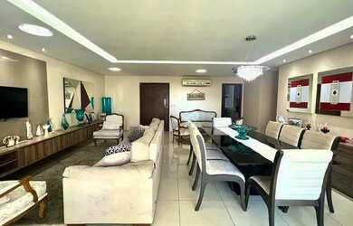 Imagem: O apartamento possui 3 Dormitórios, 4 Banheiros, 3 Vagas na