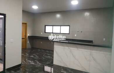 Imagem 5: Casa no condomínio Terras Alpha disponível para venda em Uberlândia...